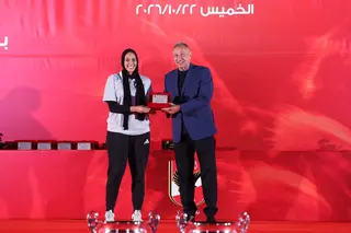 رنا راضي لاعبة يد الأهلي تتحدث ليلا كورة عن التتويج بإفريقيا وتكريم الخطيب وهدف الثانية الأخيرة 27 أكتوبر 2026 09:47 ص